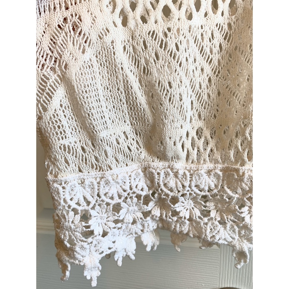 White Crochet Top - Picture 4 of 5